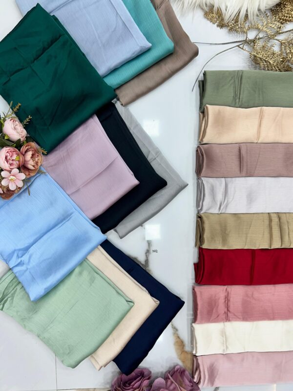 Muna Satin Hijab